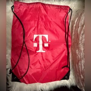 T Mobile drawstring backpack - NWOT 🩷